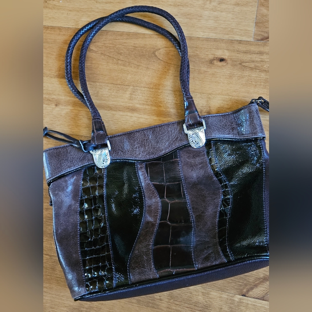 Brighton chocolate brown aidan leather shoulder bag - Picture 3 of 9